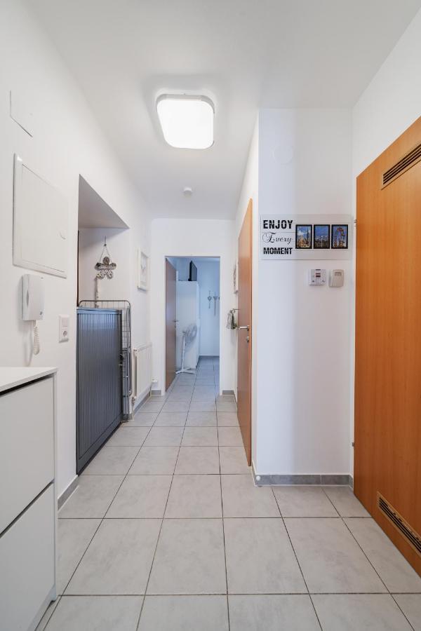 Modernes Appartement Nahe U-Bahn Und Schoenbrunn Vídeň Exteriér fotografie